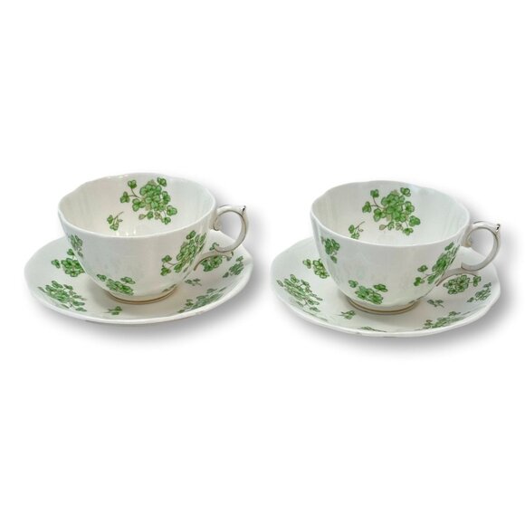 Royal Albert Teacup & Saucer Lot of 2 Bone China Shamrock Irish Ireland MCM UK - Picture 1 of 14